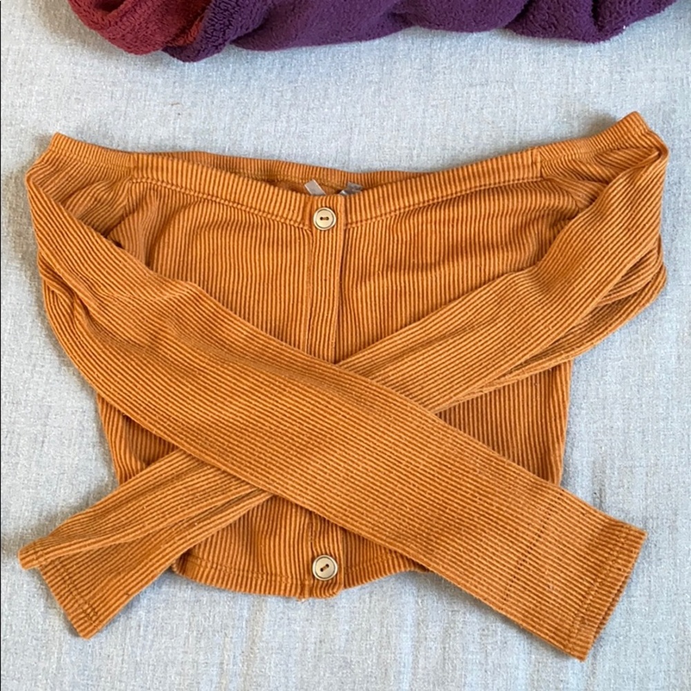 Orange long sleeve crop top